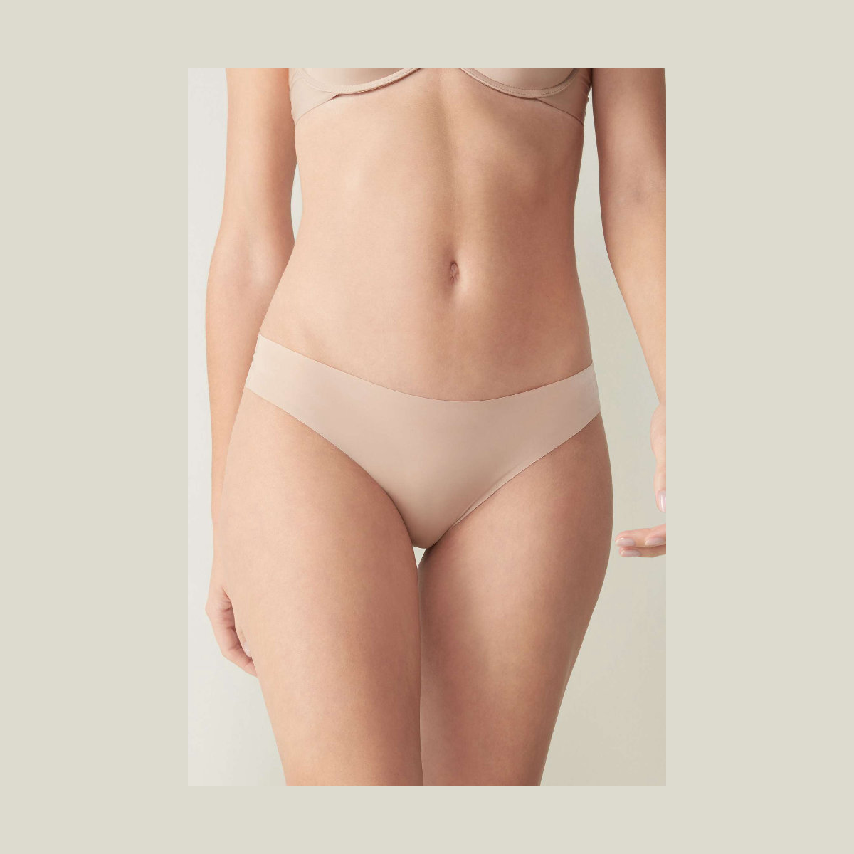 Intimissimi Brazilian Panties in Seamless Ultra Light Microfiber