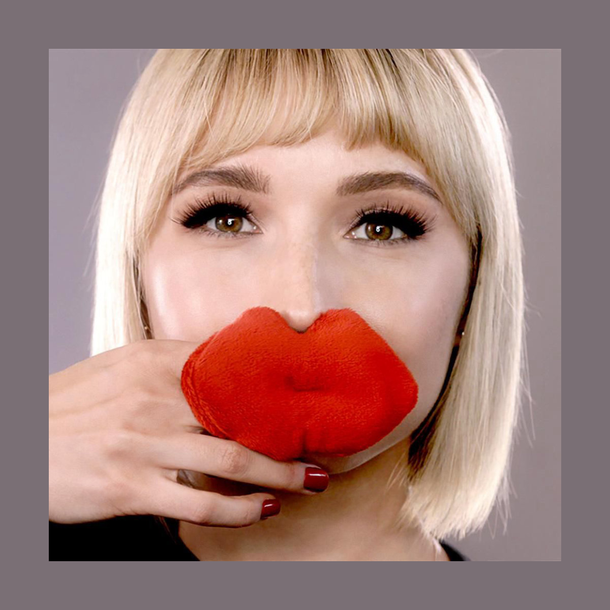 Take My Face Off Vlada’s Mitty Pout Reusable Lip Cleanser